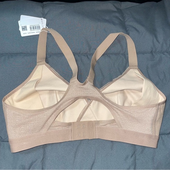 Lululemon Awake to Lace Bra - Picture 5 of 8